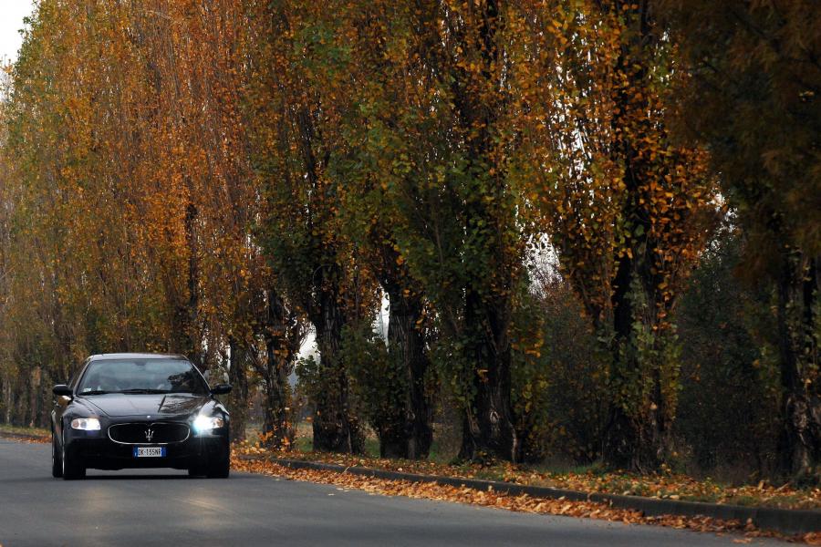  Maserati Quattroporte Sport GT 2009 года  (фото 18 из 27)